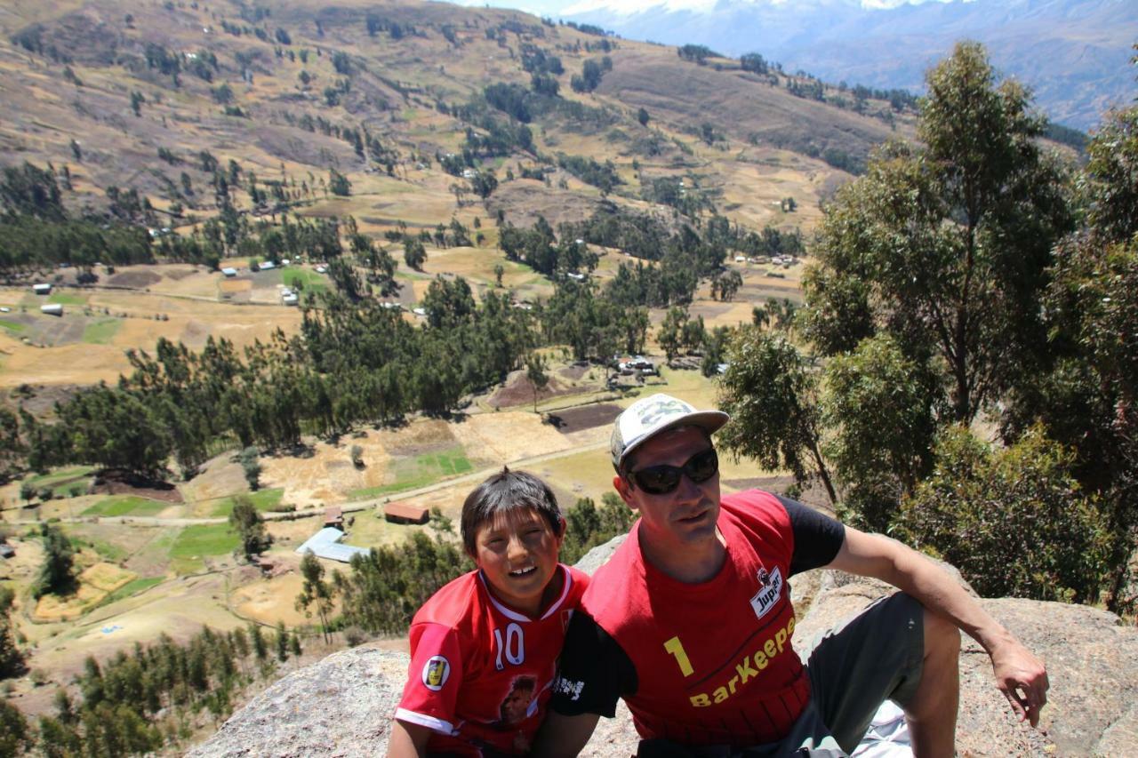 Canshan Lodge Huaraz  Exteriör bild